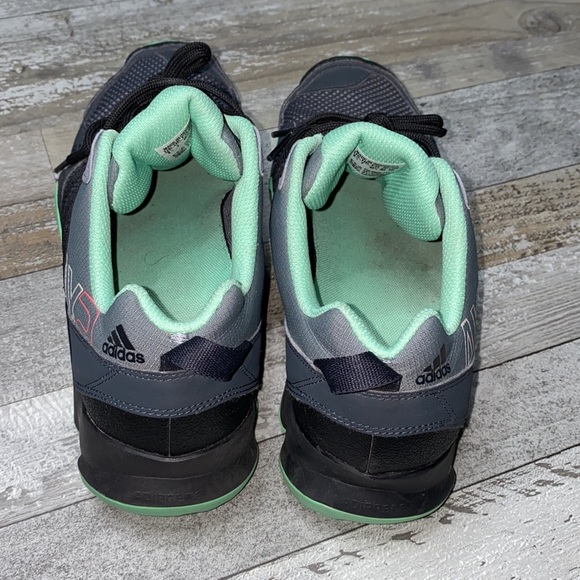 Women’s Adidas Terrex AX2 Traxion Adiprene Shoes - Picture 6 of 10